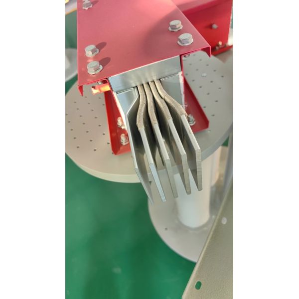 Buy cheap 6 Inch Copper Conductor 100A Flameproof Busbar Trunking System from wholesalers