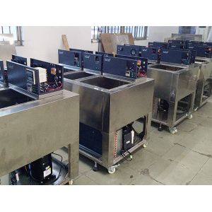 Buy cheap 0 ° C ~ 100 ° C High Low Temperture Control Thermostatic Oil Bath Tester Accuracy ± 0.01 ° C from wholesalers