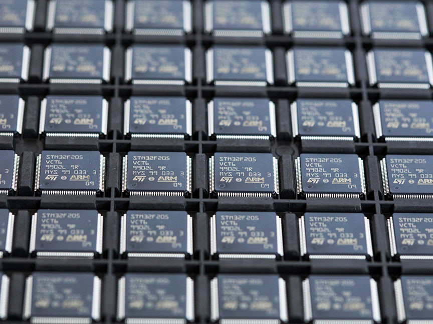 STMicroelectronics STM32L151 composant Electronique Tv 32L151 Rf Microcontroller