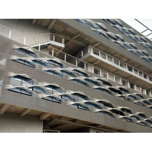 Buy cheap Round Edges Irregular  Wire Mesh 0.38MM Laminated Glass Panels product