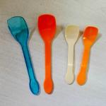 Long Handled Plastic Ice Cream Spoons , Mini Ice Cream Serving Spoon Food Grade