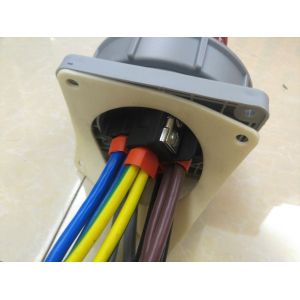 415V IP67 Watertight Thermoplastic Industrial Plug Sockets Panel Mounted