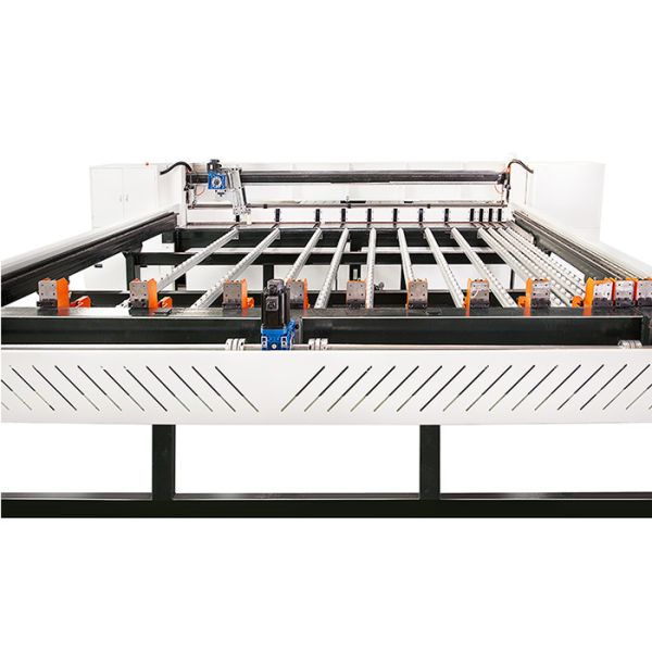 Buy cheap Cutting Length 3800mm Cnc Saw Cutting Machine For Aluminum Plate HL-12BNC from wholesalers