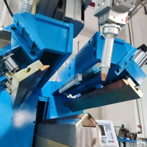 CNC Corner Rounding Welding Machine with 3-axis CNC Positioning 220V Voltage and