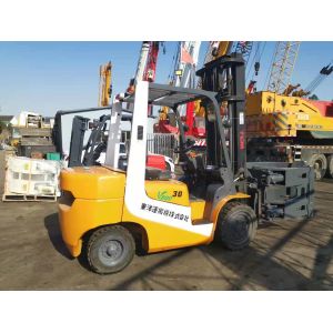 Buy cheap Tcm 3T Second Hand Forklift 2402mm Turning Radius from wholesalers