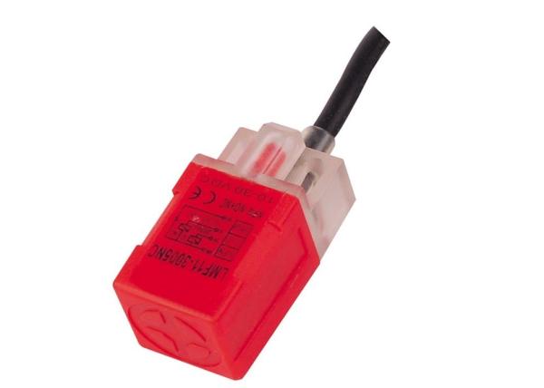 Quality LMF11 Inductive Proximity Sensor Oilproof , IR Proximity Switch 5MM Angular Column Type for sale