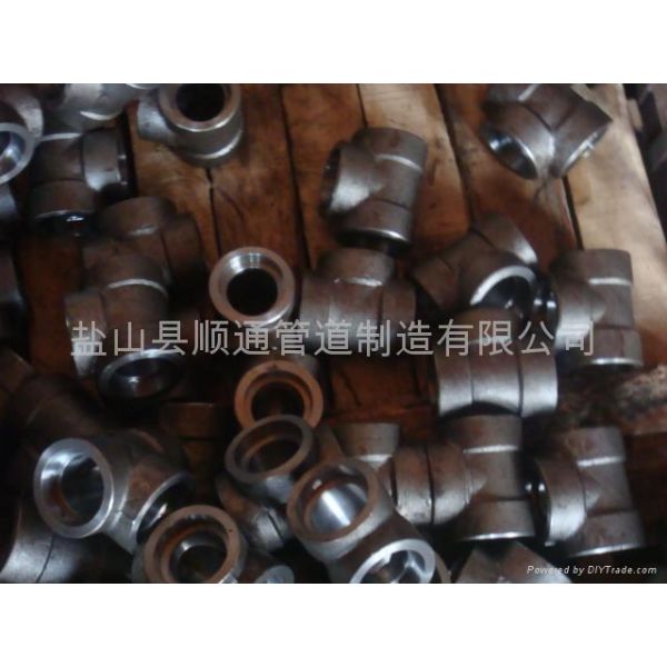 Buy cheap Socket-Welding Fittings Tee from wholesalers