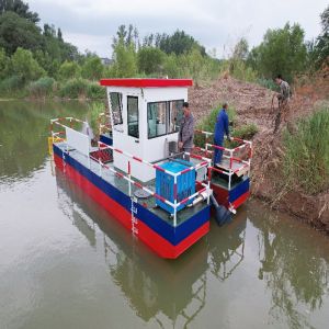 Buy cheap Aquatic Weed Harvester Boat 5 CBM Hopper 75kw Engine from wholesalers