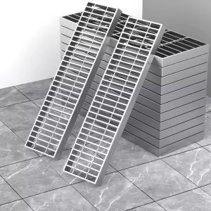 Buy cheap Bright Surface Flat Steel Grating Plain Shape Heavy Duty from wholesalers