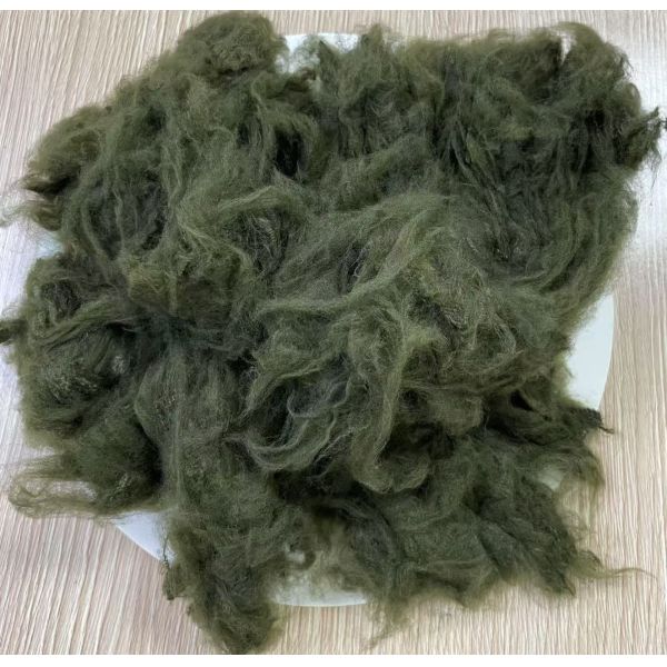 Buy cheap Seaweed Green Dope Dyed Polyester Fiber 1.5D 38mm from wholesalers