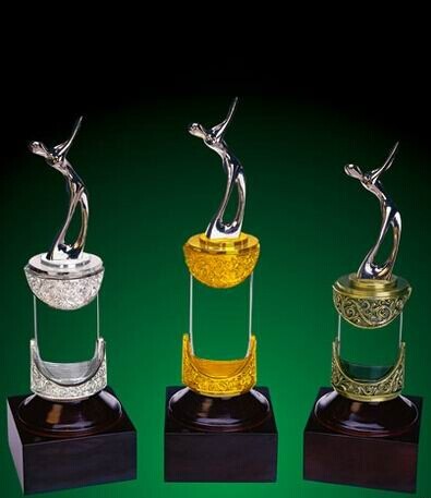 Quality Special Elegant  Crystal Trophy for sale