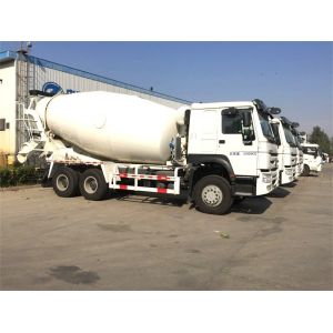 Buy cheap HW19710 12 Cubic Meters Cement SINOTRUK Mixer Truck from wholesalers