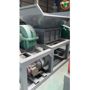 Buy cheap Low Speed Double Shaft Double Motor Shredder Machine for PVC HDPE PP PET Waste Made from wholesalers