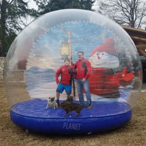Buy cheap PVC Inflatable Snow Globes Snow Globe Bounce House Photo Booth For Christmas Decoration from wholesalers