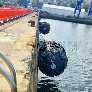 Buy cheap Yokohama Inflatable Rubber Fender Boat Mooring Fenders from wholesalers