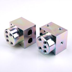 Customized Settings Steel Hydraulic Valve with Max 350bar Work Pressure and High