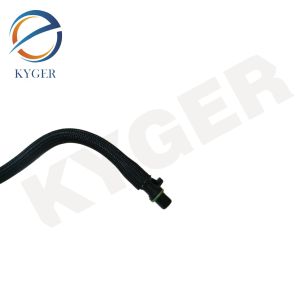 LR032862 Cooling System Parts Oil Cooler Water Hose Water Pipe LR024557 For Land