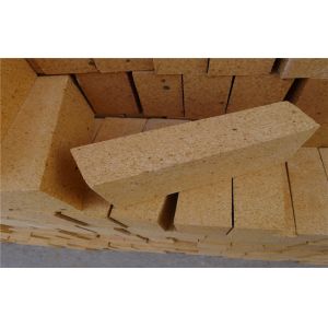 Buy cheap Heat Resistant Kiln Refractory Bricks Al2O3 30% - 65% , Low Bulk Density Fireclay Brick from wholesalers