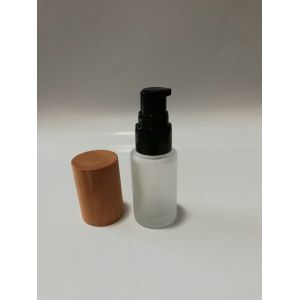 China Customized Size Frosted Cosmetic Bottles With Wood Pump Sprayer UV Coated on sale