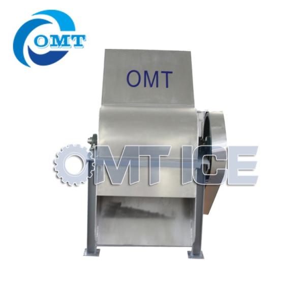 OMT Block Ice Crusher Machine for Crushing 5-100kg Ice Block 1100*750*1100mm Dimensions and 160 KG Weight