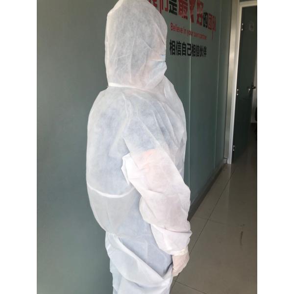 Buy cheap Non Woven Fabric Disposable Isolation Gown For Hospital Breathable from wholesalers