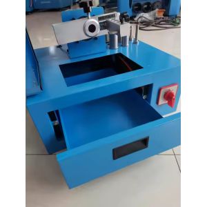 Buy cheap 12v 2 Inch Skiving Mandrel 10 Pcs Hose Cutting Machine 530*480*500mm Hose Skiving And Peeling Machine from wholesalers