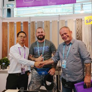 SPC Flooring Unilin/Valinge Click Installation with Waterproof Vinyl and Free