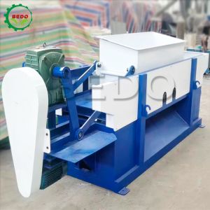Buy cheap Carbon Steel Pine Wood Shavings Machine 380V Speed 3000r/Min from wholesalers