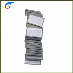 Buy cheap MZ4Y5241520 250℃ 5V 4-7Ω Surface Mount PTC Thermistor Silver Electrode Heating Element from wholesalers