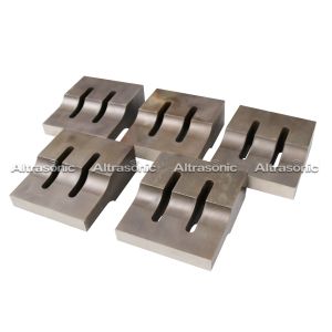 Buy cheap High Hardness Steel Horn 110x20mm Ultrasonic Welding System 20kHz from wholesalers
