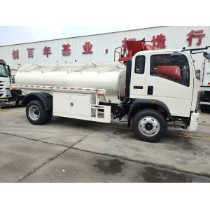 HOWO 4×2 Light Truck 5-6CBM LHD 160HP