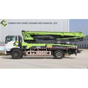 China Sinotruk Howo Chassis Concrete Pump Truck 38 Meters on sale