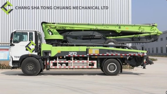 Quality Sinotruk Howo Chassis Concrete Pump Truck 38 Meters for sale