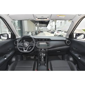 Multi-purpose Car MINI SUV 1.5L 90kw Flagship Version Petrol Vehicle with Left