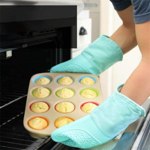 Buy cheap Skidproof Oven Mitts Pot Holder , Waterproof kitchen mitts and potholders from wholesalers