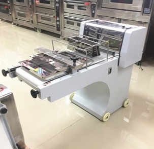 Buy cheap Multifunctional Toast Square Shaping Machine Semi - Automatically from wholesalers