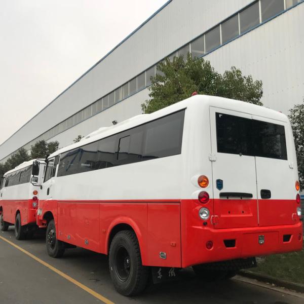 EURO 3 Diesel 4x4 Off-road Bus with 4890kg Rated Load Mass and 6700ml Discharge Capacity
