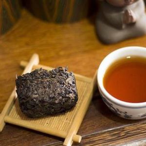 Buy cheap Refreshing Hunan Dark Tea / Gift Package Compressed Tea Brick product