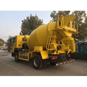 Buy cheap 180HP 4x2 6cbm Howo Used Mini Concrete Mixer Truck from wholesalers