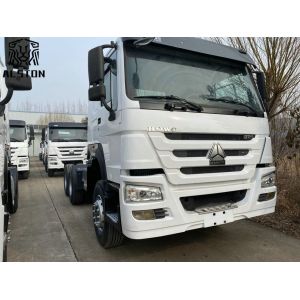 Buy cheap Second Hand Howo Tractor Head 6*4 375hp Tractor Units from wholesalers