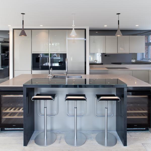 Buy cheap Ready To Assemble Handless Design Champagne High Gloss Acrylic Board German Kitchen Cabinet With Island from wholesalers