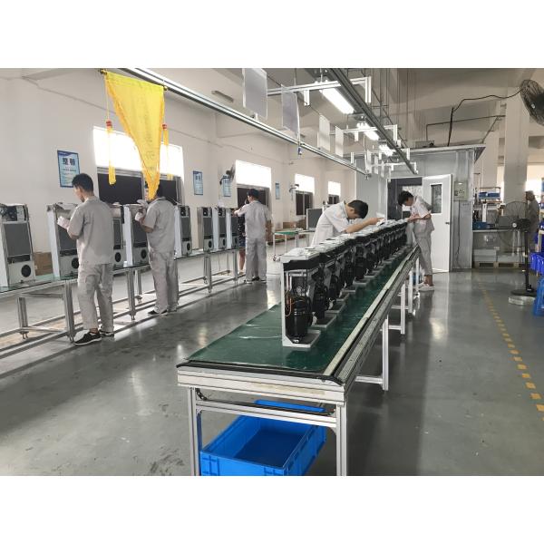 Outdoor Cabinet Air Conditioner AC 600W 220V with Dehumidifying Function and CE Certification