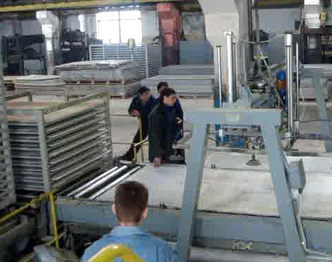 Quality 1.15 m / 1.2 m Feeding Width Fiber Cement Board Production Line for Public Construction for sale