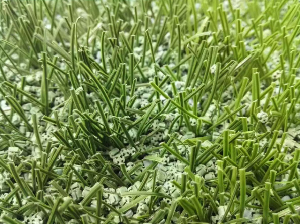 Buy cheap Dust Free 2mm 1.15 G/Cm³ Low Density Artificial Turf Pellets from wholesalers