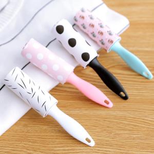 Plastic clothes pet hair lint removes sticky lint roller