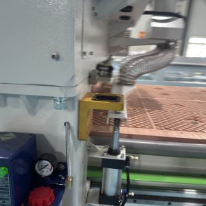 1330A 9kW CNC Nesting Machine With Press Roller 20m/min Max operating speed