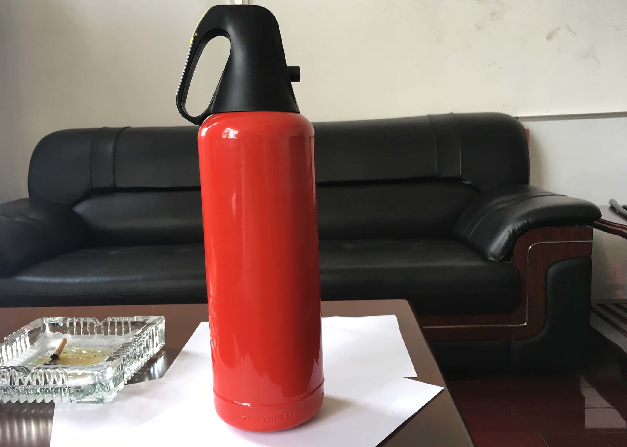 Buy cheap Class A B 2 Litre Foam Fire Extinguisher Carbon Steel Material With Plastic Cap product
