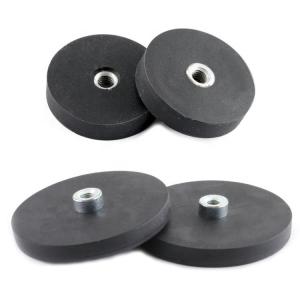 NdFeB Rubber Coated Magnet Black Strong Pull Force OEM With Screw Thread