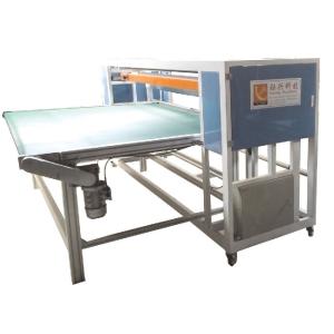 Buy cheap 320CM PLC Control Fabric Cutting Machine With Conveying Platform product