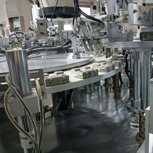 Buy cheap Customizable Automatic Bottle Capping Machine CE Certificate from wholesalers